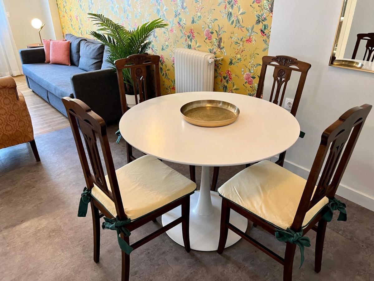 Mrs Holiday Apartment Atenas Exterior foto